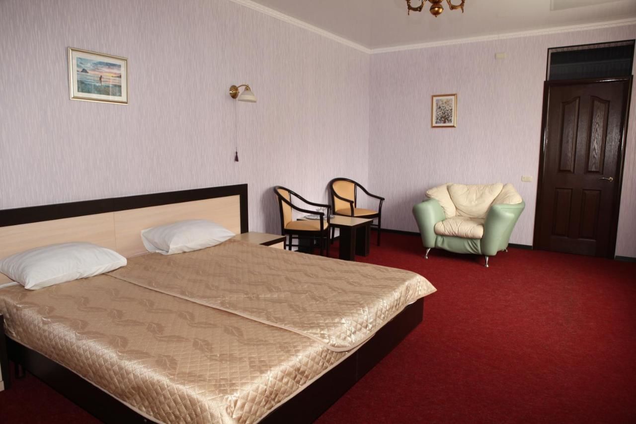 Гостиница Sochi Hotel Брянск-12